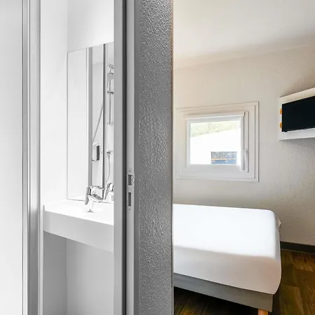 Hotelf1 Lyon Gerland Hotell