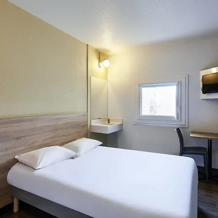 Hotelf1 Lyon Gerland Hotell *